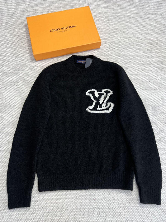 Lv Croped Pullie - Featurehead